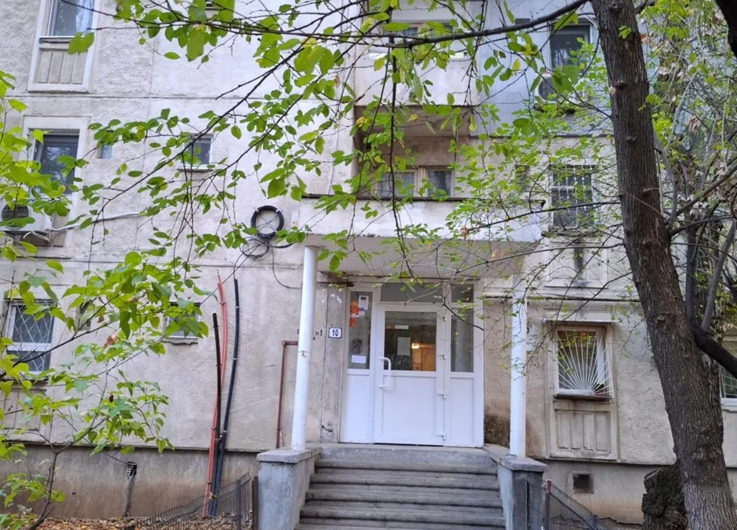 Orsova Studio Bucharest 0*,  Romania